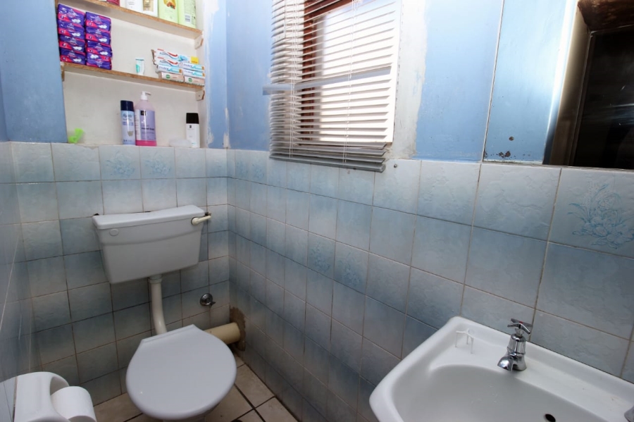 4 Bedroom Property for Sale in Hillview Western Cape